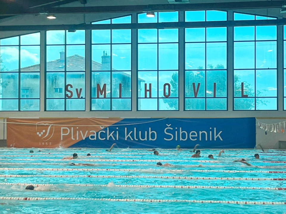 Plivači Šibenika uzeli tri medalje na mitingu '19. Sveti Mihovil 2024.' u Crnici