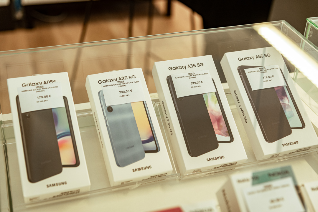 Ne propustite performans atraktivne Poline Mytko u Mozartu!