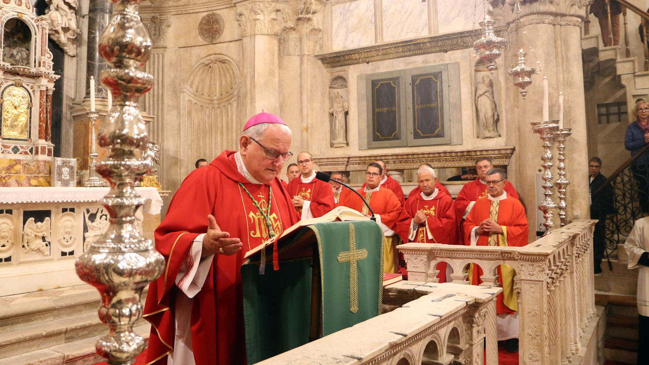 Održano hodočašće vjernika Zadarske nadbiskupije u Šibenik