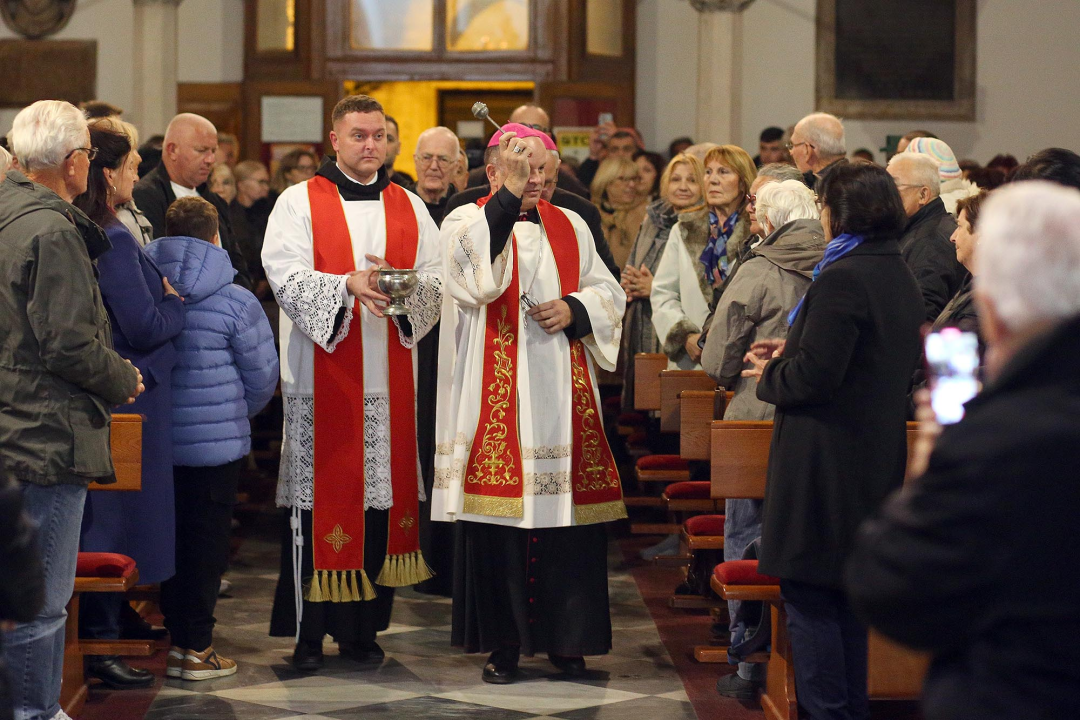 Misom i procesijom u Šibeniku obilježen blagdan sv. Nikole Tavelića