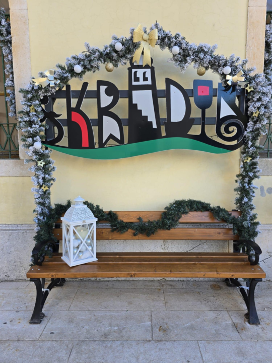 Blagdanska čarolija grada na Krki: Skradin zasjao u božićnom ruhu