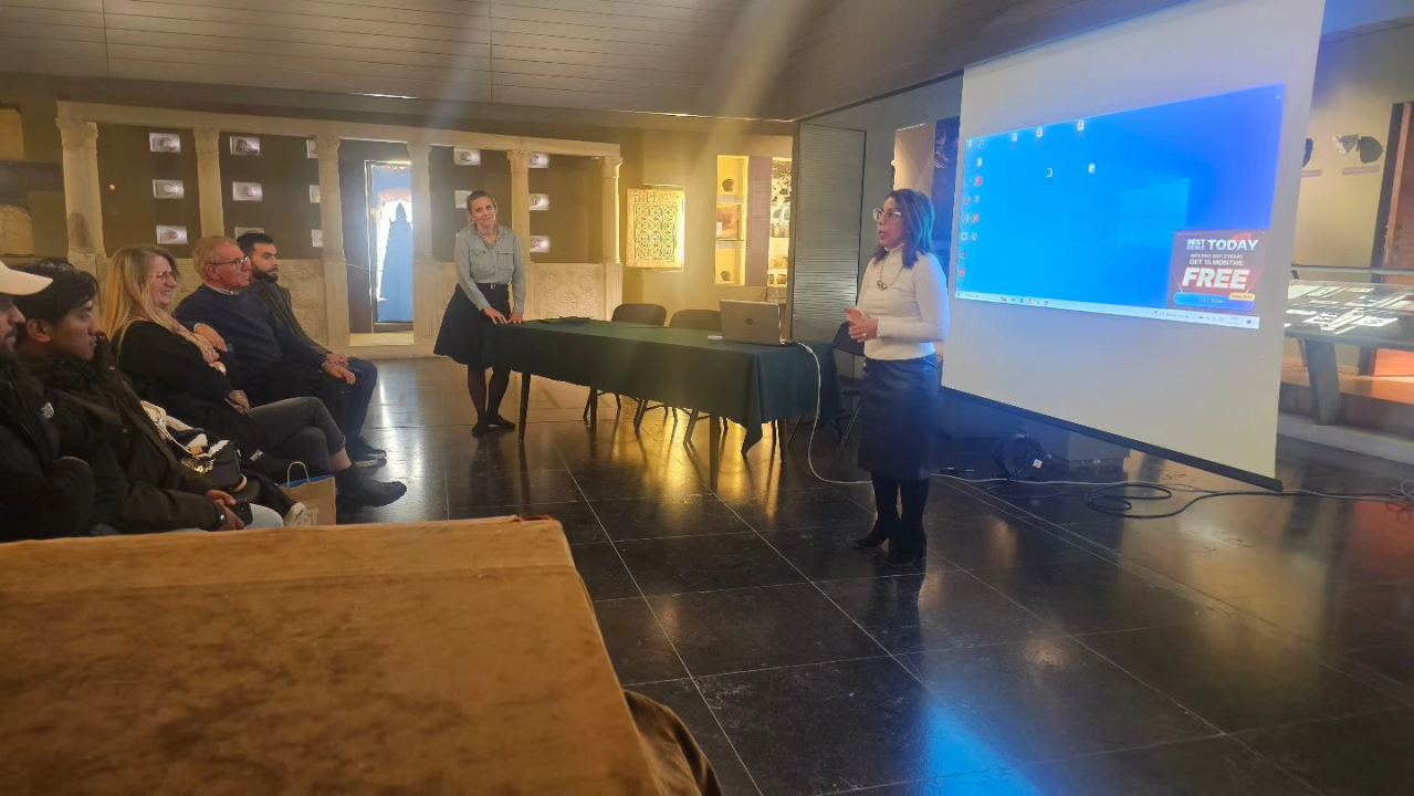 U Muzeju održano predavanje o životu na Filipinima, Siciliji i u Nepalu