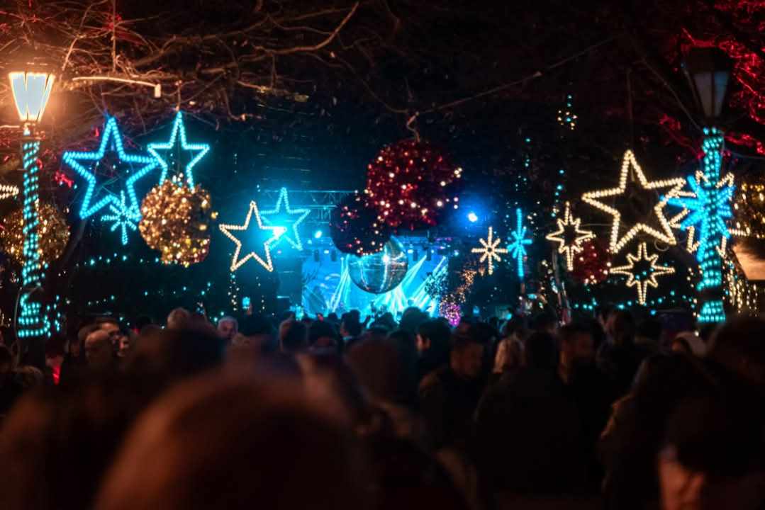 Gibonni u Parku spektakularno otvorio glazbeni program Adventure. Pogledajte kako je bilo