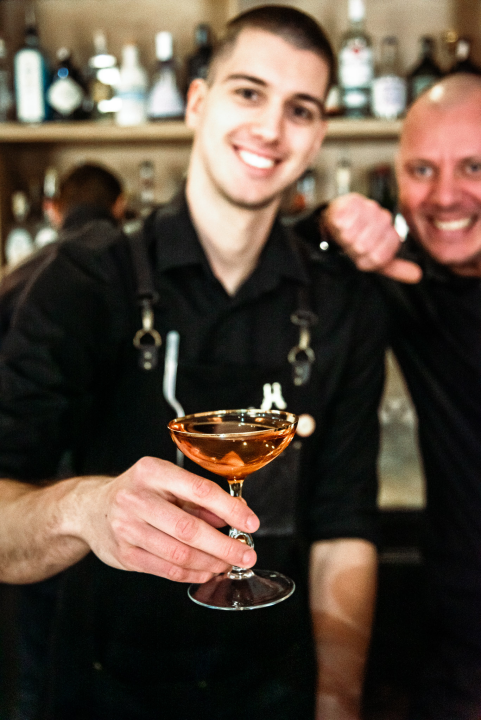 Zima u Vintage Baru: Uživajte u toplim koktelima i kreativnom programu 