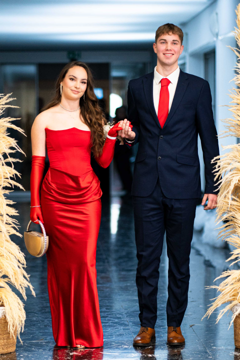 Zavirite na blještavi maturalni ples Turističko-ugostiteljske škole Šibenik (1)