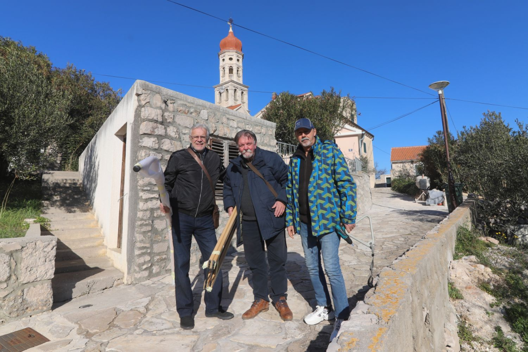 Vrijednom donacijom Lions klub Šibenik pomaže teško bolesnom Frani Jakovčevu