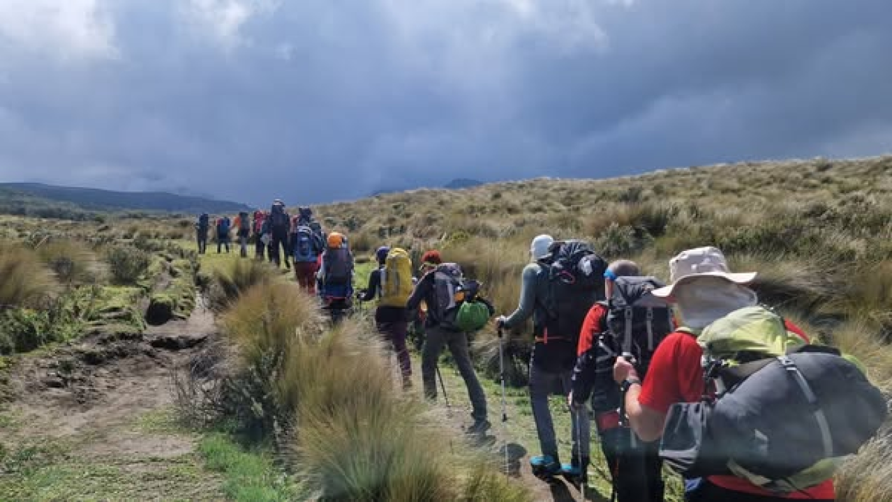 Šibenski planinari korak bliže najvišem vrhu Ekvadora: 'Svi smo super, pozdrav svima!'