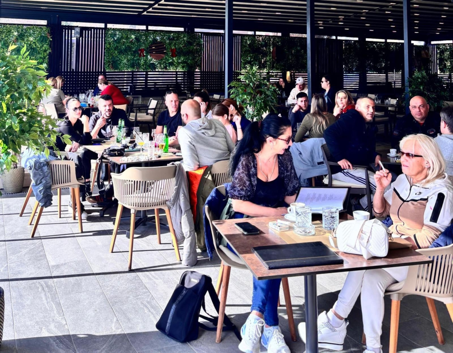 FOTO Provedite Valentinovo u restoranu Šarm u Vodicama