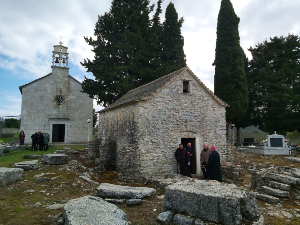 Biskup Rogić u pastirskom pohodu