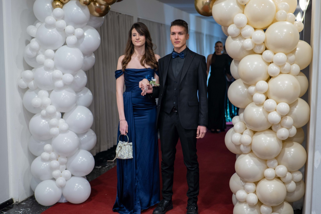 Zavirite na maturalni ples šibenske Medicinske škole (2)