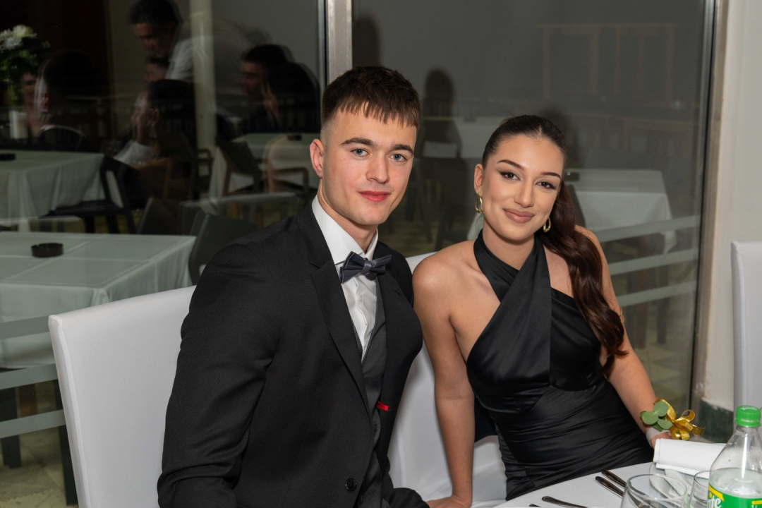 Zavirite na maturalni ples šibenske Medicinske škole (2)