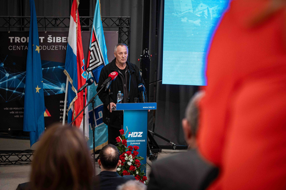 Šibenski HDZ proslavio rođendan: 'Šibenčani će dobiti novu proširenu rivu i moćan ulaz u grad'