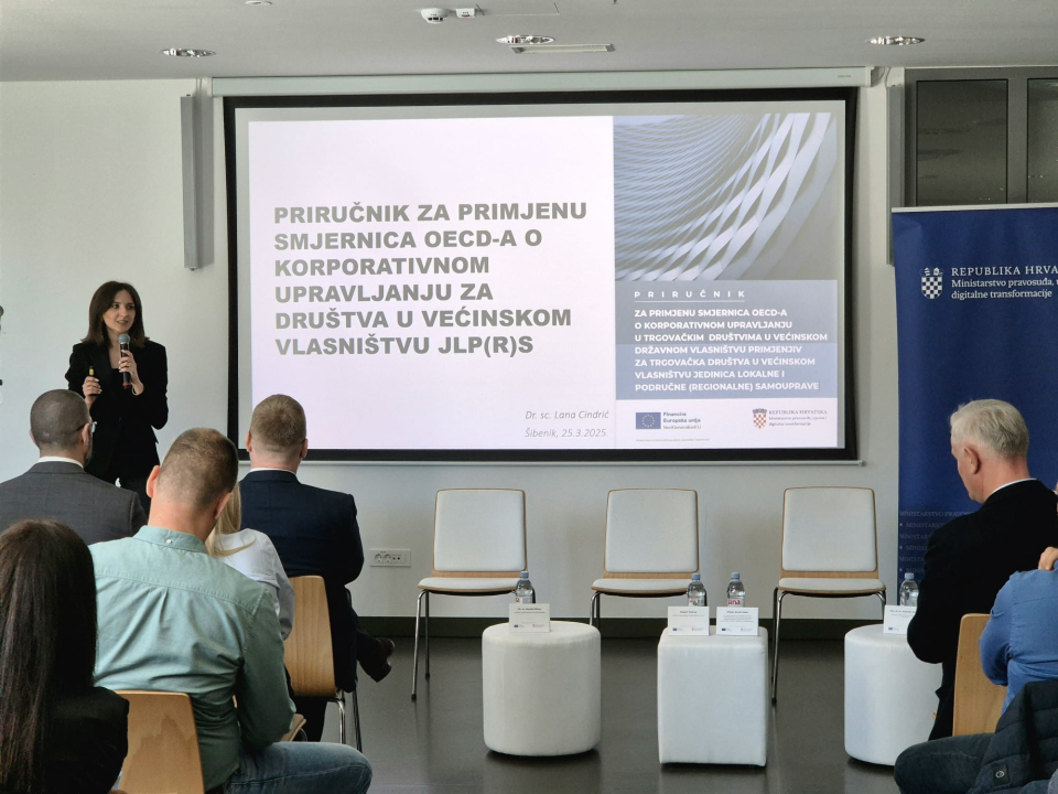 Izazovi korporativnog upravljanja i jačanje integriteta: Župan Jelić sudjelovao na okruglom stolu na tvrđavi sv. Ivana