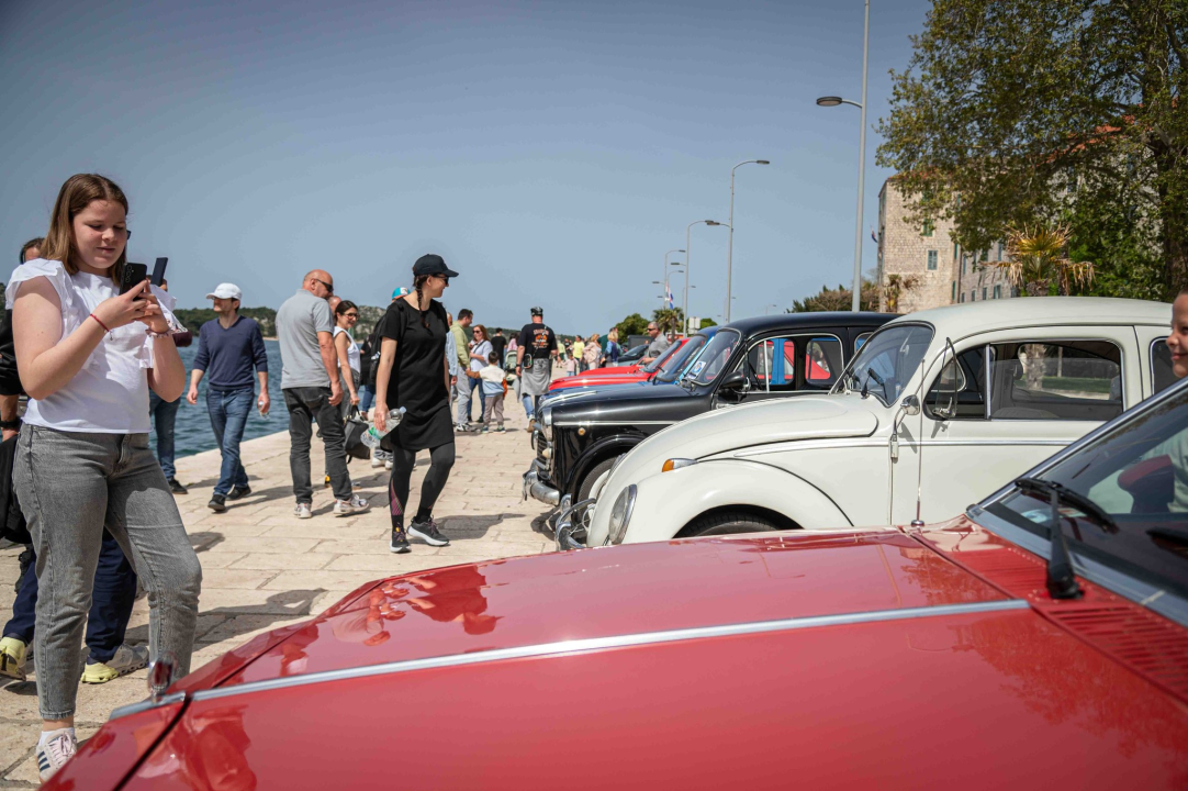Oldtimeri u Šibeniku
