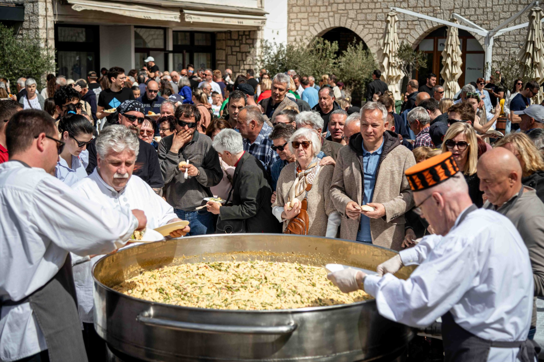 Uskršnji doručak u Šibeniku