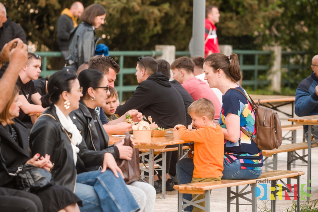 'Baš dobra spiza' oduševila Drniš 