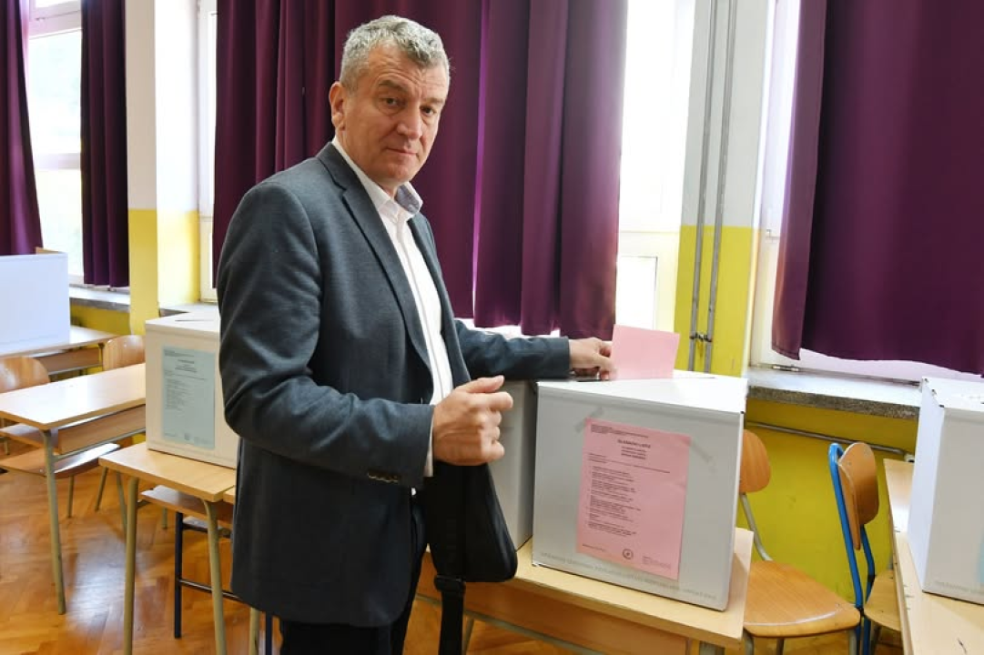 Kandidati za župane i gradonačelnike izašli na izbore