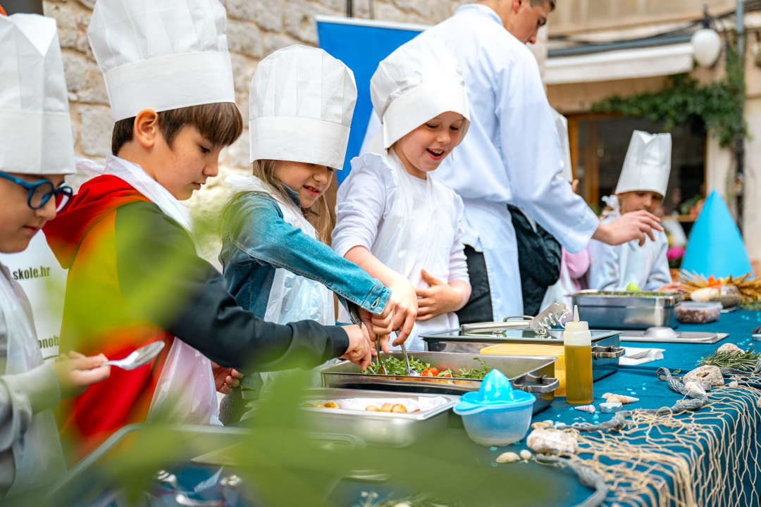 Četvrti H2LO Festival zatvoren vrhunskim koncertom Metaklape na Maloj loži