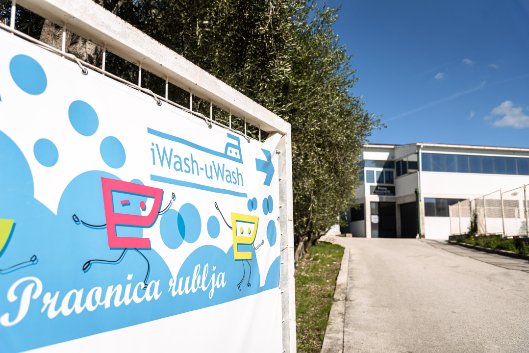 FOTO Sezona je počela, ali vi još niste spremni? Bez brige – iWash-uWash rješava sve muke s rubljem!