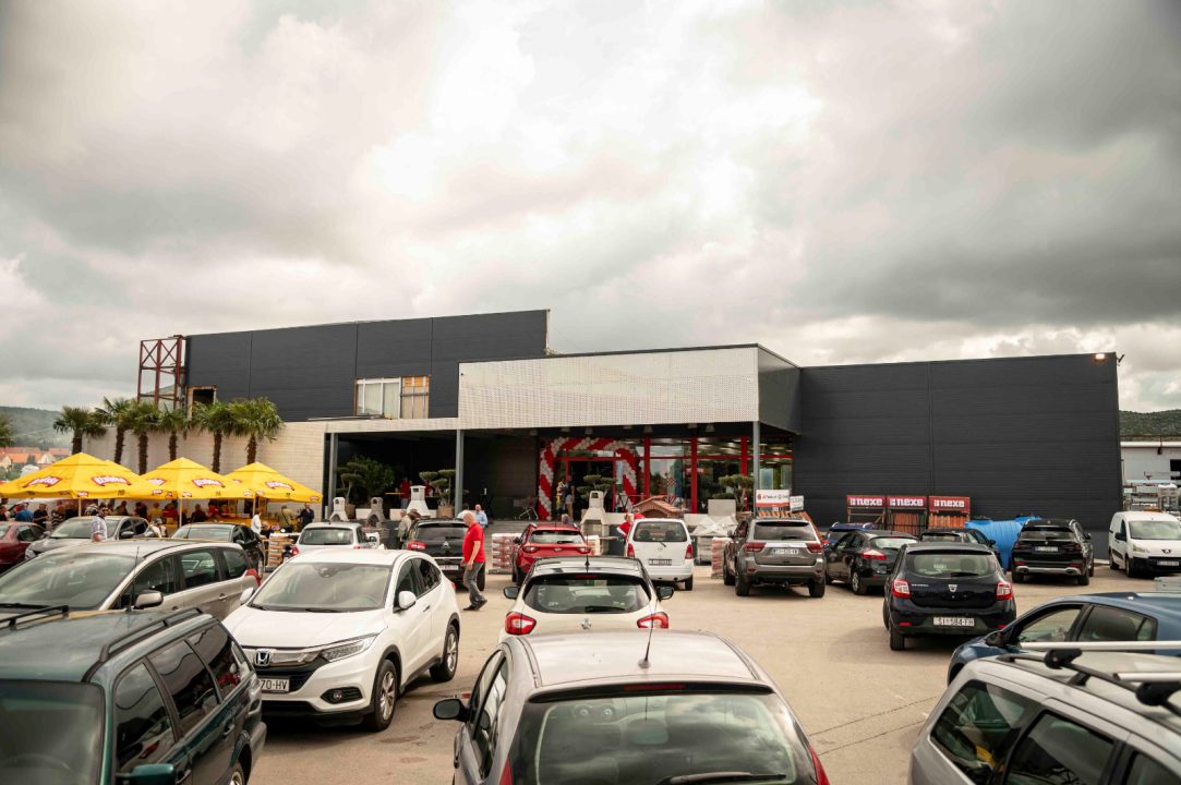 FOTO Pozor! Veliki popusti na kućanskim aparatima, keramici, alatima, bojama, rasvjeti, stolariji i puno više!