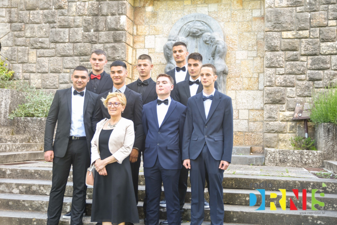 Maturalna večer u Drnišu