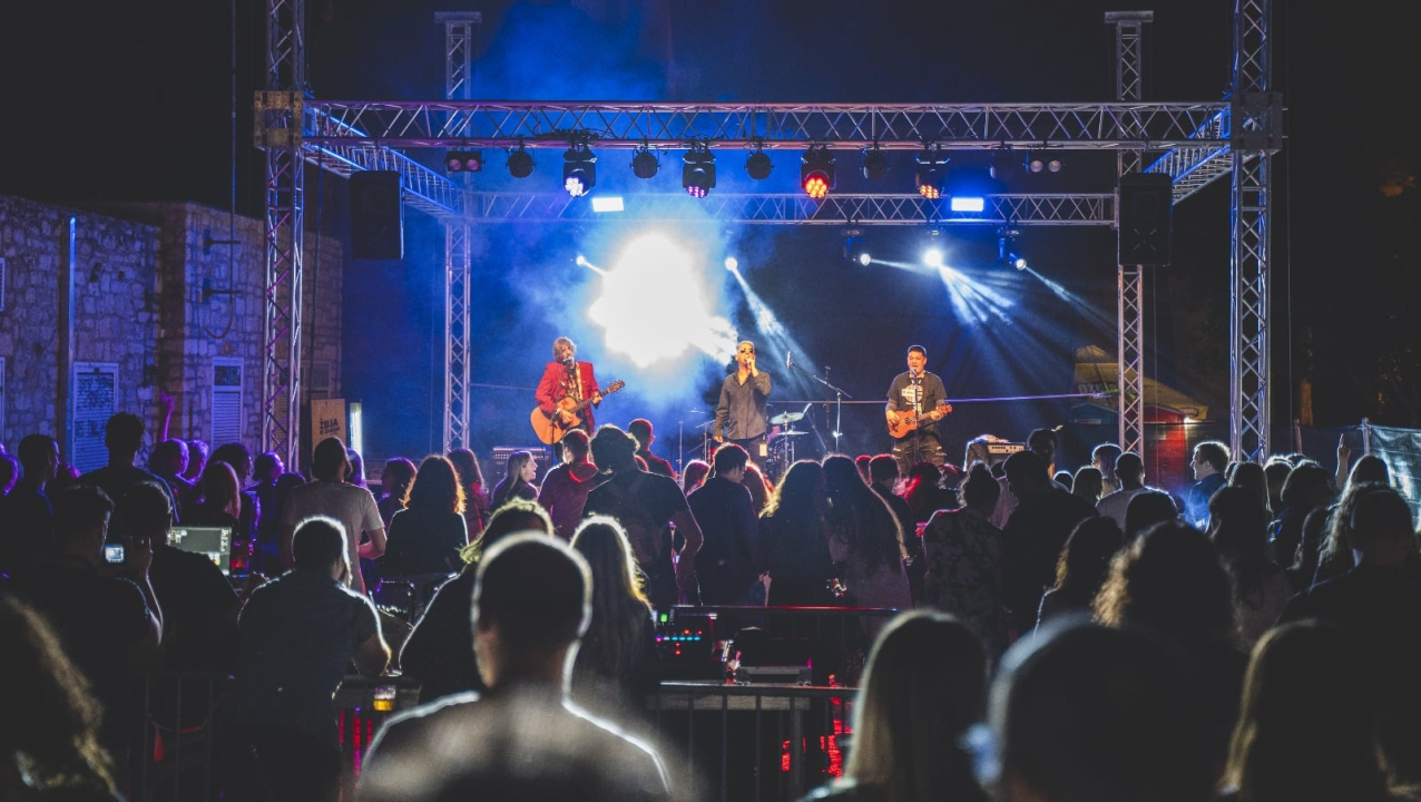 SE15: Bis za kraj: PARK kolektiv objavio aftermovie zadnjih koncerata Kulturaljke i Regiusa