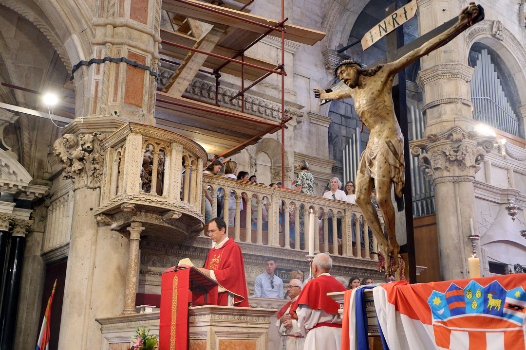 Svečano proslavljena svetkovina Duhova u katedrali sv. Jakova