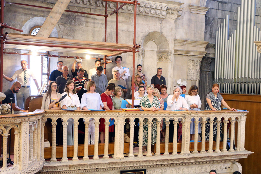 Svečano proslavljena svetkovina Duhova u katedrali sv. Jakova