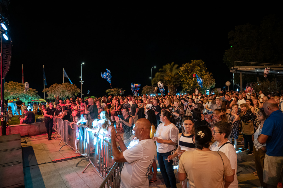 Spektakularan vatromet i grupa Rišpet označili kraj svečanog otvorenja 65. MDF-a