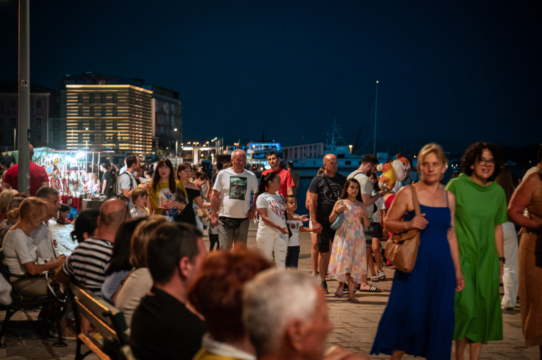 Spektakularan vatromet i grupa Rišpet označili kraj svečanog otvorenja 65. MDF-a