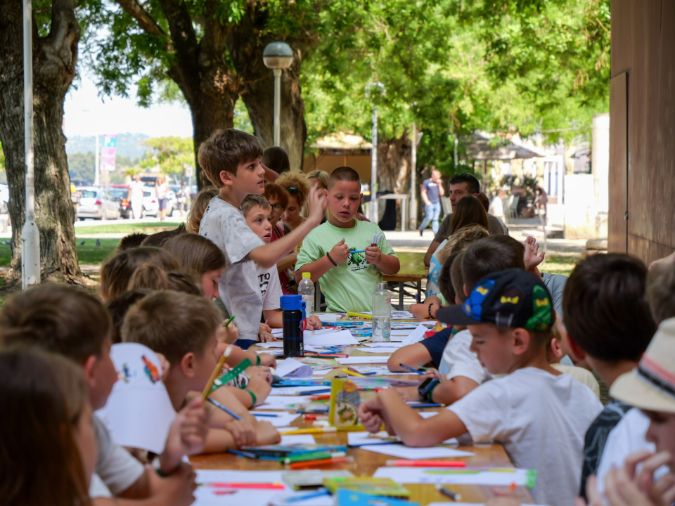 Čarobni svijet za djecu pun igre i umjetnosti: Ponedjeljak na MDF-u