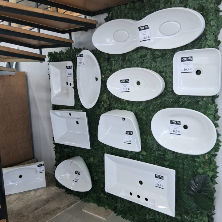 FOTO Ne propustite veliku rasprodaju umivaonika i keramike u Salonu Pačić!