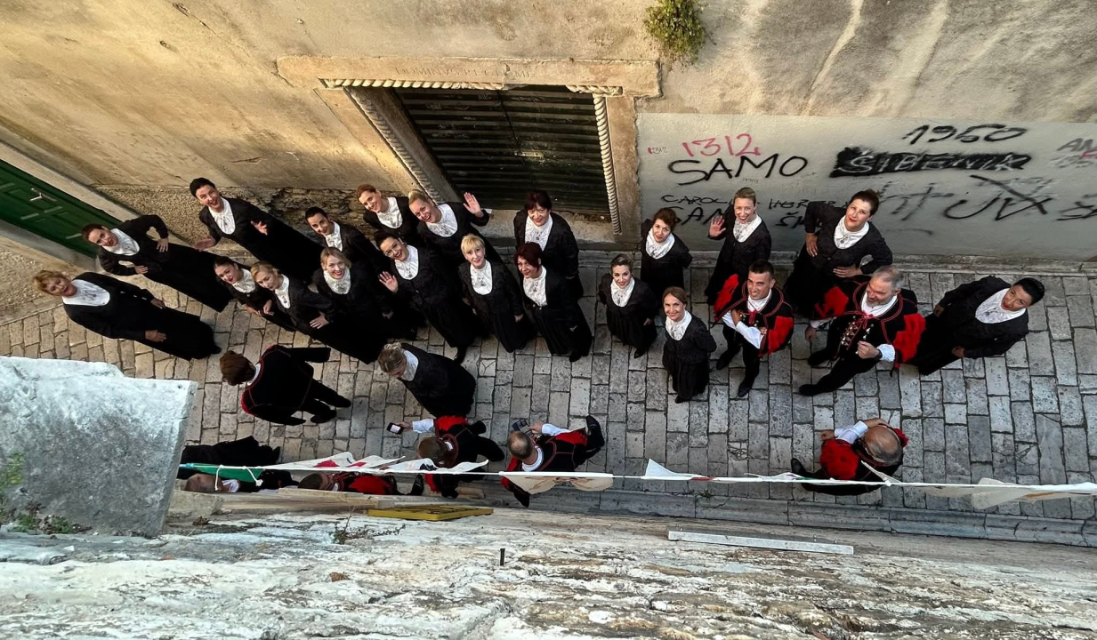 Šibensko pjevačko društvo Kolo snima spot za pjesmu 'Kruna kralja Tomislava'