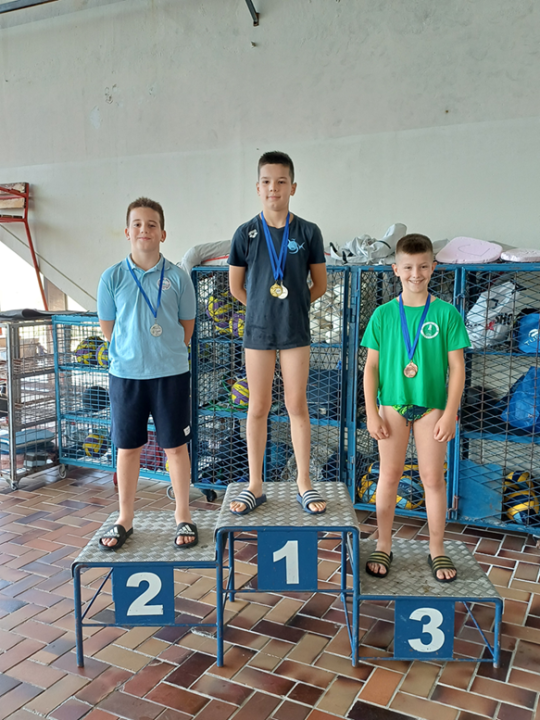 FOTO Mladi plivači Mora skupljali medalje na Regionalnom prvenstvu, Džepina ih uzeo šest u šest nastupa