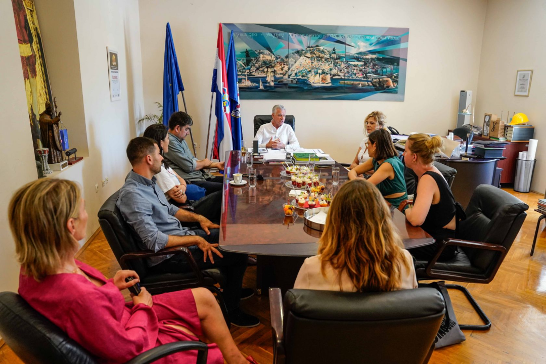 Gradonačelnik Burić primio organizatore MDF-a: 'Siguran sam da će Dječji festival i dalje rasti i razvijati se'