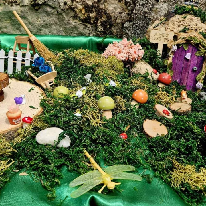 Tradicijsko tkanje i vretenci oduševili posjetitelje NP Krka