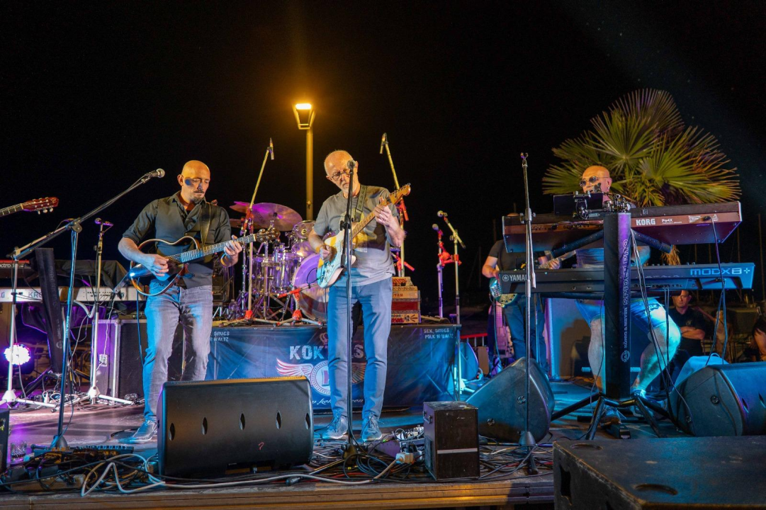 Spektakularna vodička fešta oduševila tisuće posjetitelja