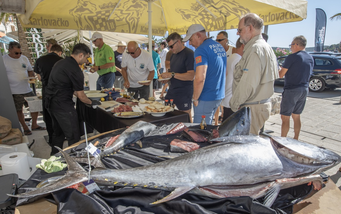 FOTO Rogoznica domaćin međunarodnog turnira u lovu na velike trofejne ribe