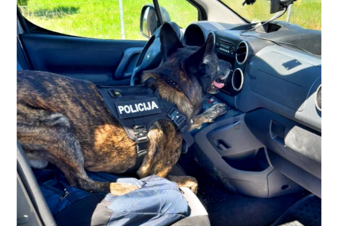 Zaustavljen na A1: Umjesto zračnog jastuka, imao 4,3 kg kokaina 