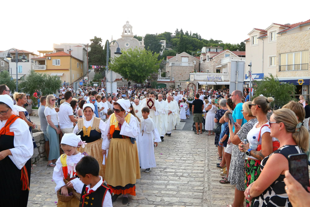 Tribunj svečano proslavio blagdan Velike Gospe