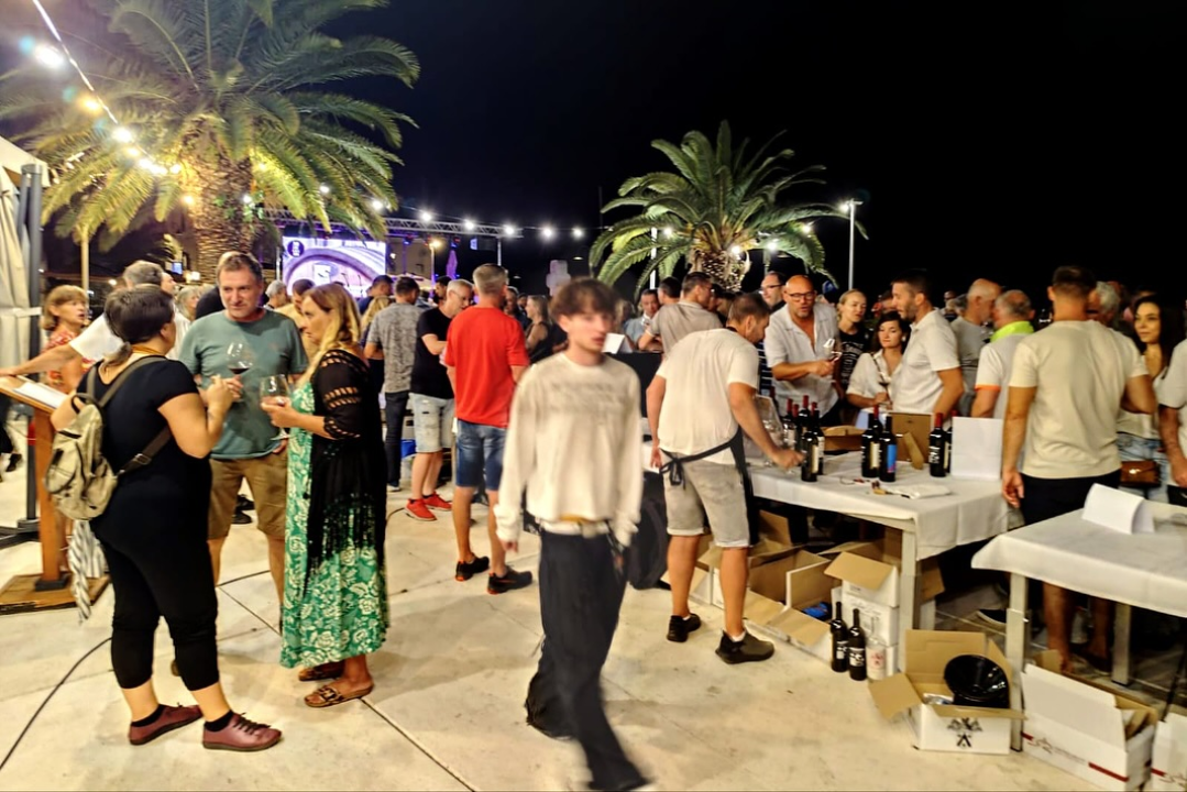 U Rogoznici održan Babić fest posvećen 'kralju naših vinograda'