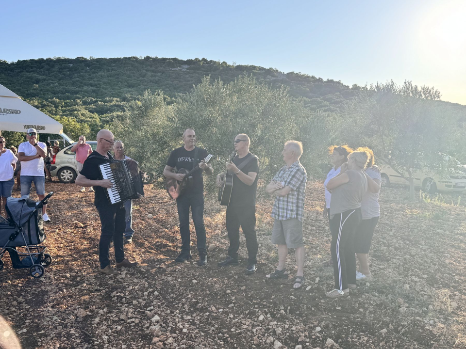 'Piknikom u masliniku' službeno završilo 'Lito u Pirovcu'