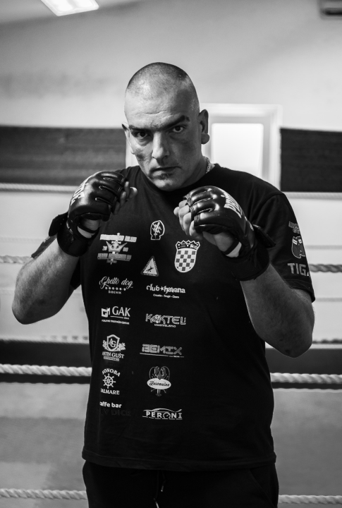 FOTO Šibenski boksač Marko 'Ghetto' Aleksić nabrijan pred prvi meč karijere protiv iskusnog Alića: 'Idemo ga ugasiti'