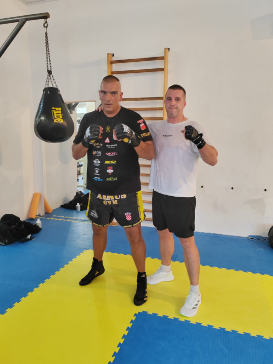 FOTO Šibenski boksač Marko 'Ghetto' Aleksić nabrijan pred prvi meč karijere protiv iskusnog Alića: 'Idemo ga ugasiti'