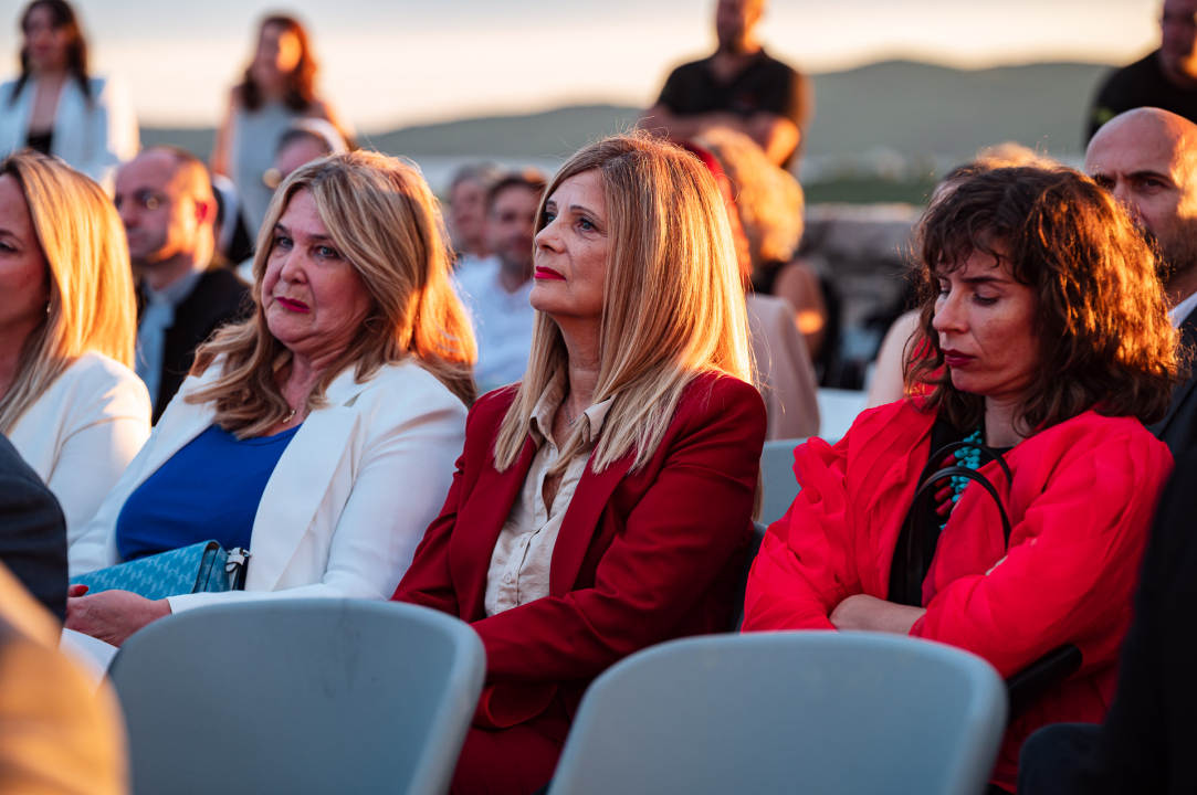 FOTO Franka Baranović Nagradu Grada Šibenika posvetila majci: 'Šibenik je utkan u moje gene i ovo je za mene posebna čast'