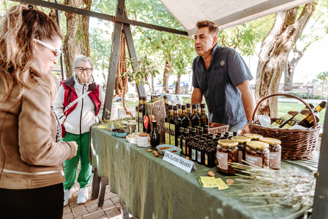 Taste like...marenda