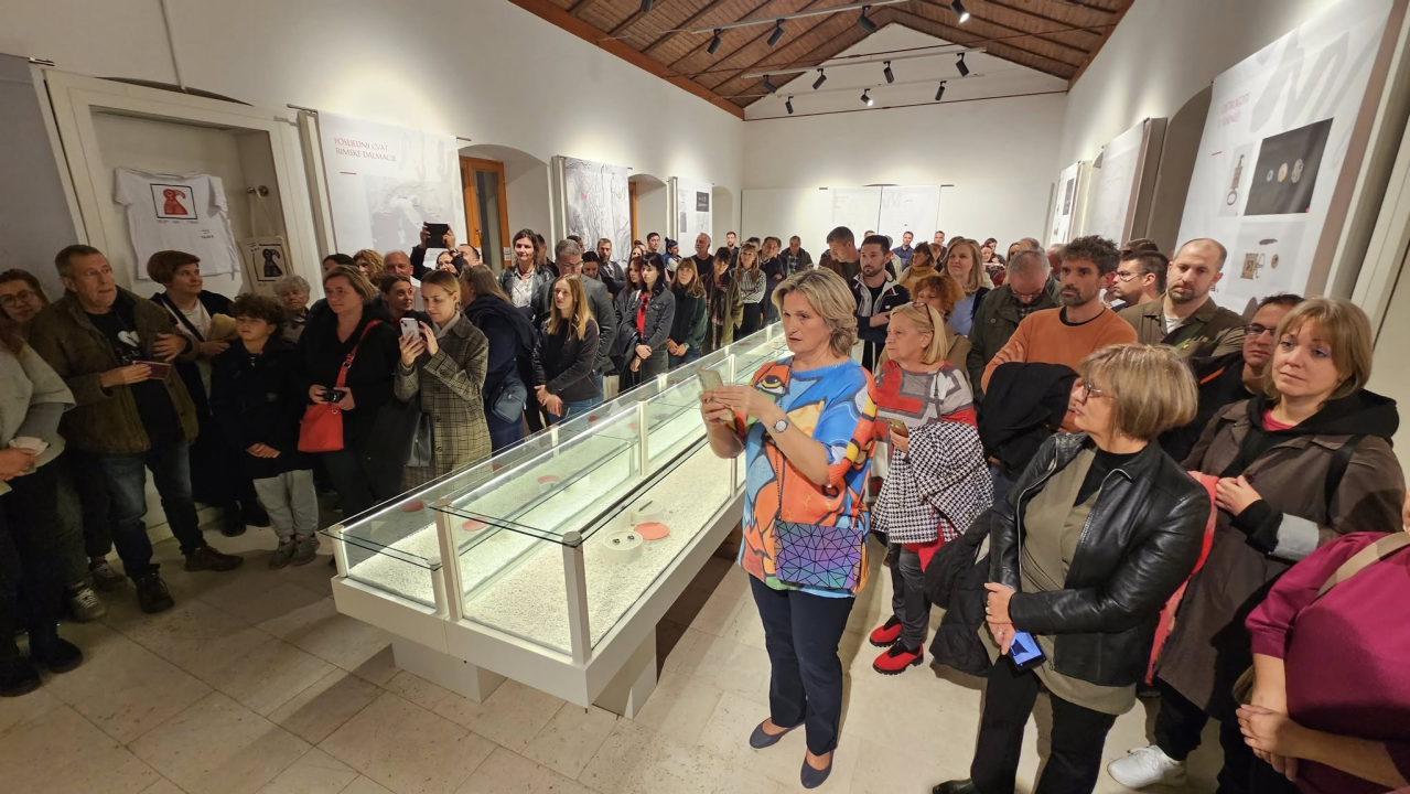 Otvorena izložba 'Et post mortem vita' u kninskom muzeju