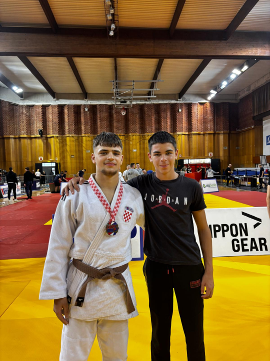 Roko Pletikosa i Filip Knez predstavljali Judo klub Šibenk na prvenstvu u Dubrovniku