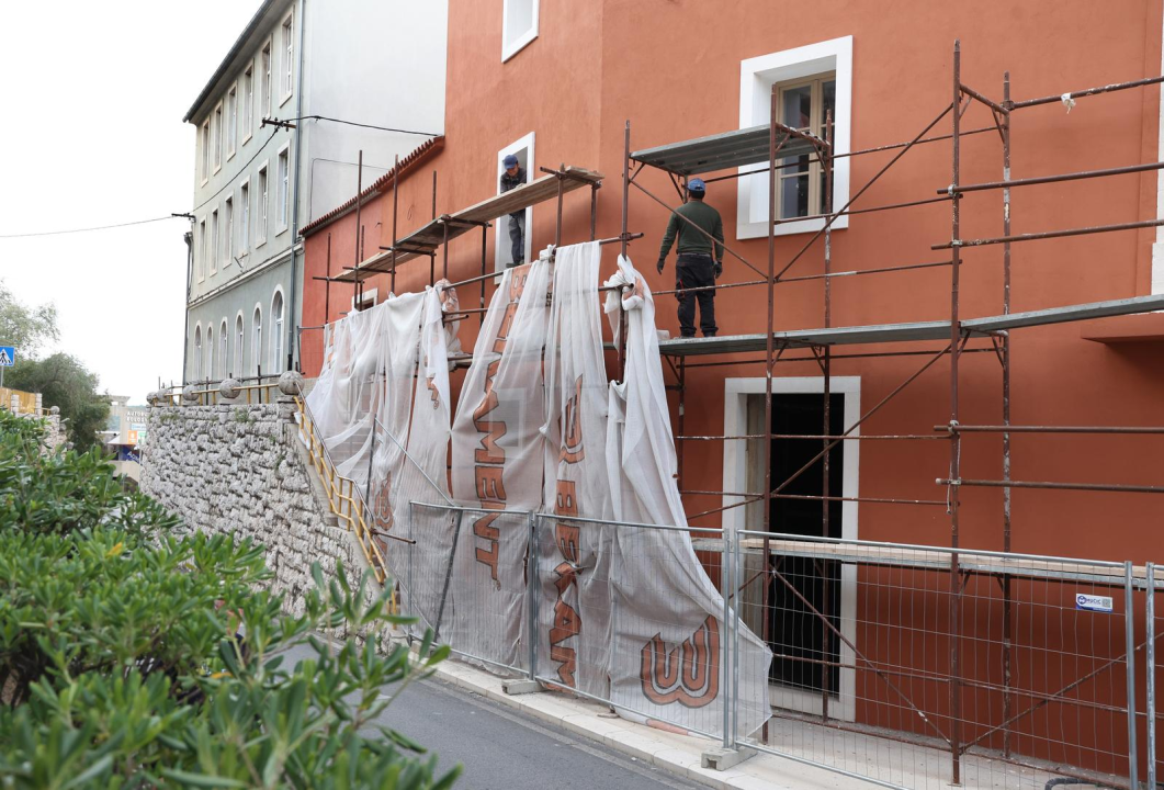 Zgrada bivše Revije zasjala u novom ruhu: Umjesto tvorničkih pogona luksuzni stanovi