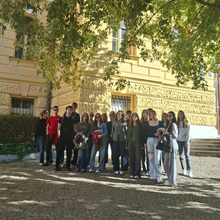 Gimnazijalci na sudu u Šibeniku: Izvannastavna aktivnost povodom Europskog dana pravosuđa